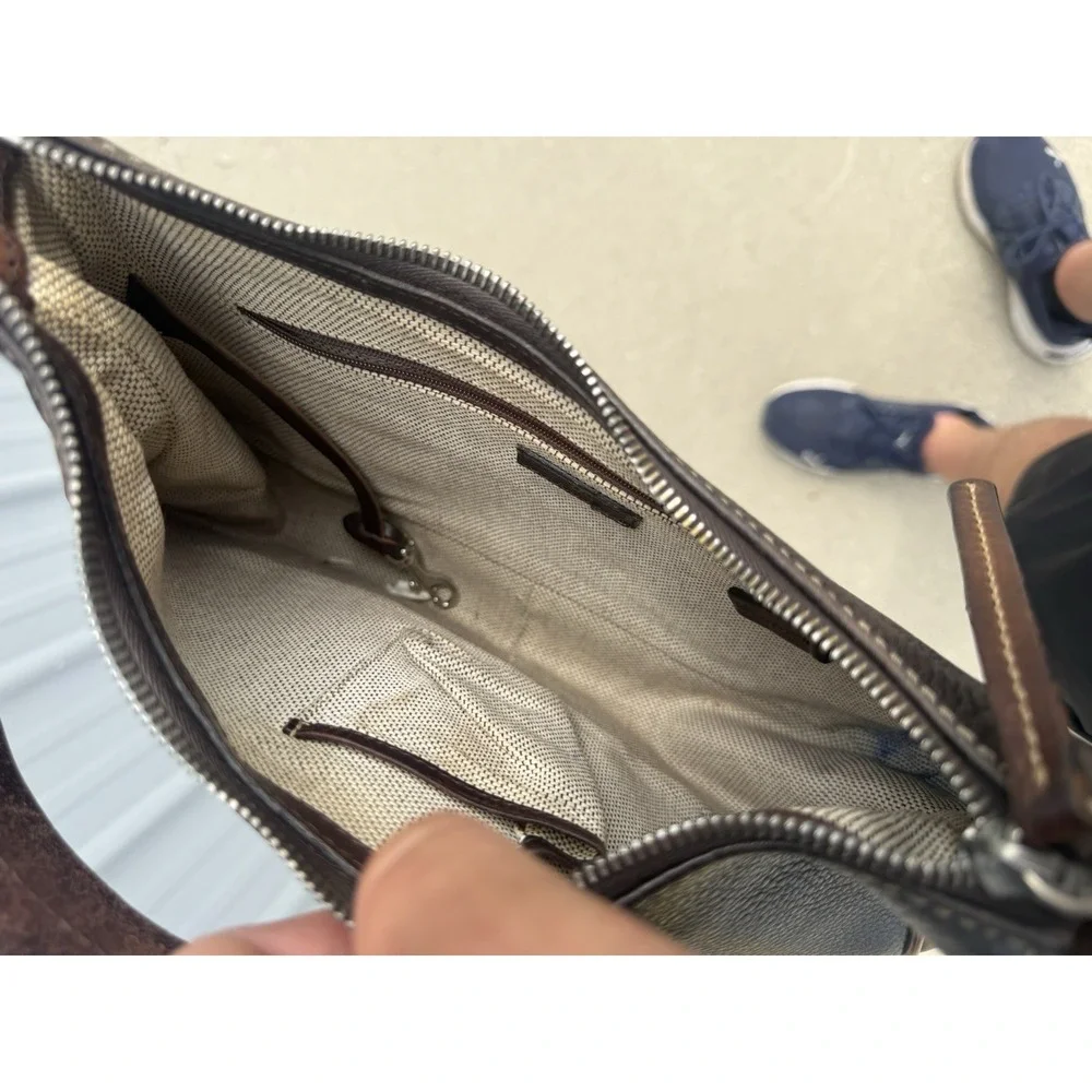 Dooney &‎ Bourke Brown Pebble Leather Small Hobo Shoulder Bag Purse Zip Top USA
